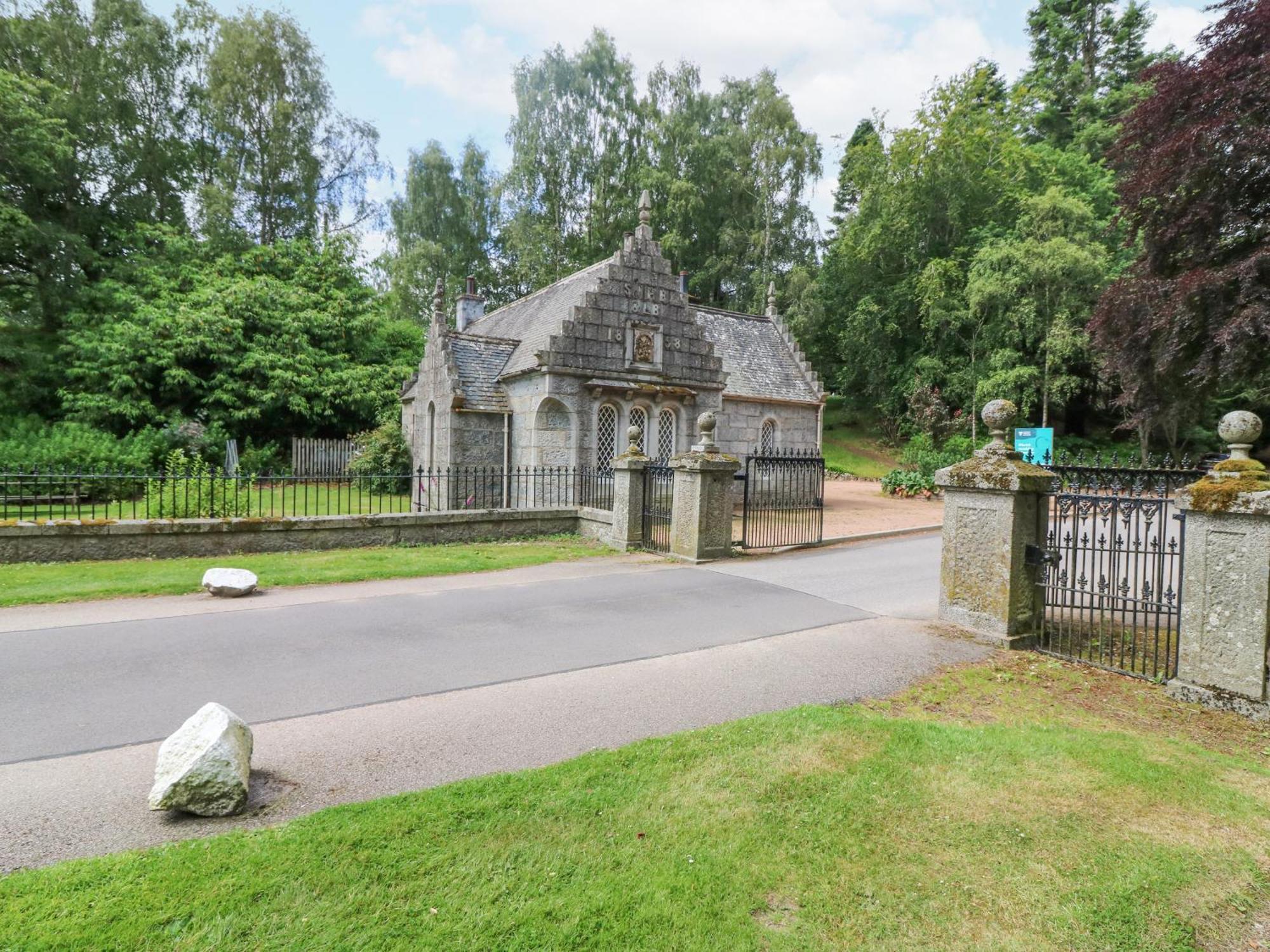 East Lodge - Crathes Castle 班科里 外观 照片