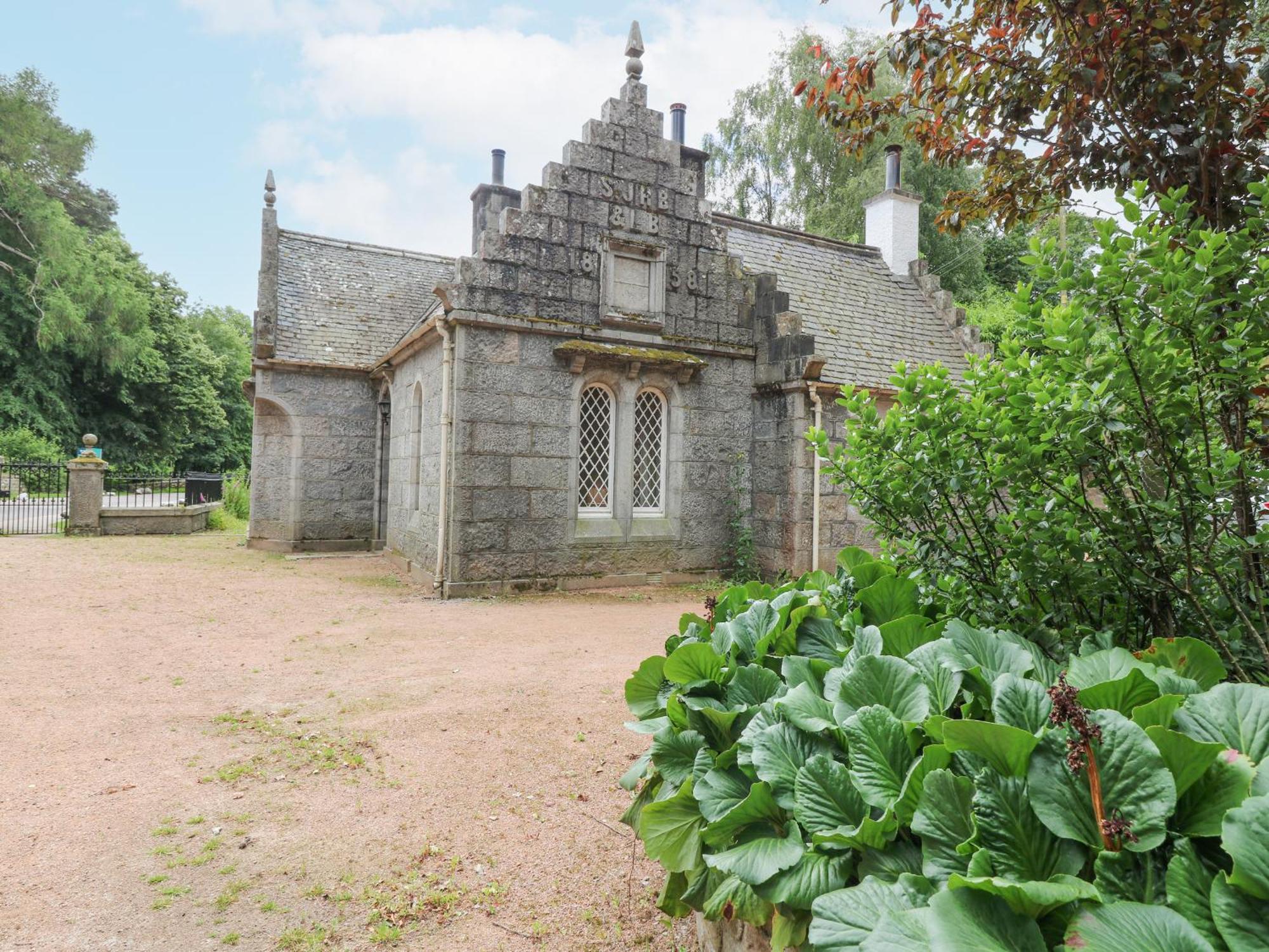 East Lodge - Crathes Castle 班科里 外观 照片